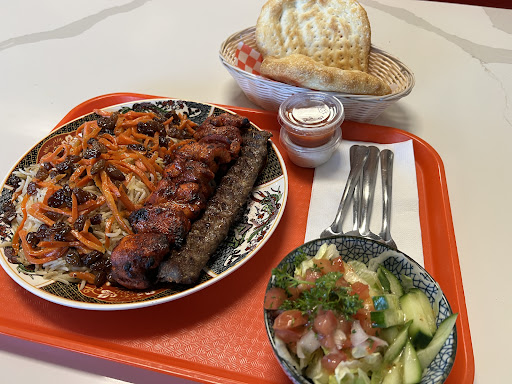 Photo of Elias Naan & Kabob - 20 Broadleaf Ave, Whitby, ON L1R 0B5